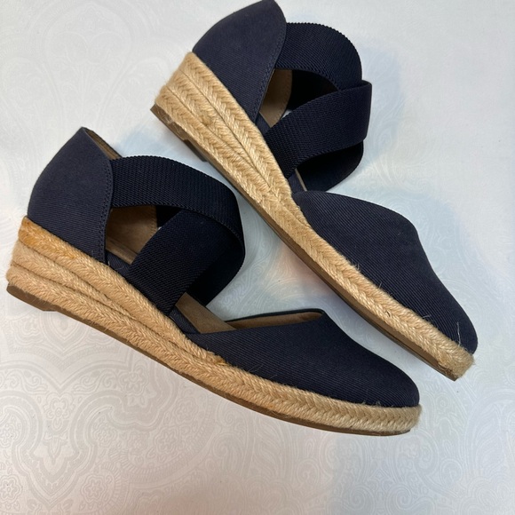 Life Stride Women's Navy Espadrilles - Picture 2 of 8